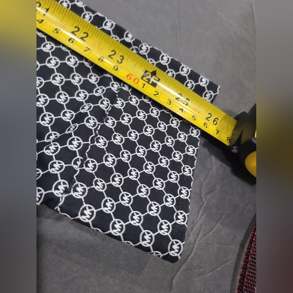 Michael Kors Black and White Men's  Logo Print Shirt Sz.L - Picture 4 of 7